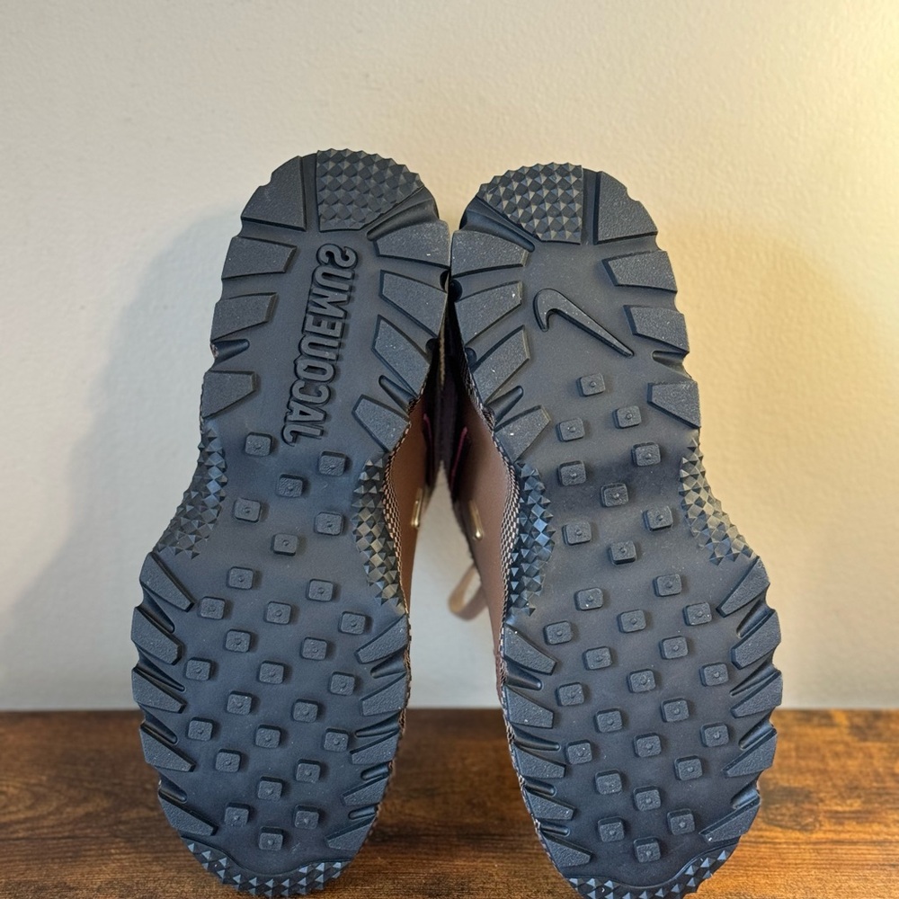 Jacquemus x Nike Humera LX Brown 9.5 - Picture 4 of 8